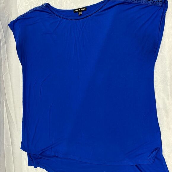 Cable & Gauge Tops - Cable & Gauge Vibrant Blue Short Sleeve Top woman’s xl
